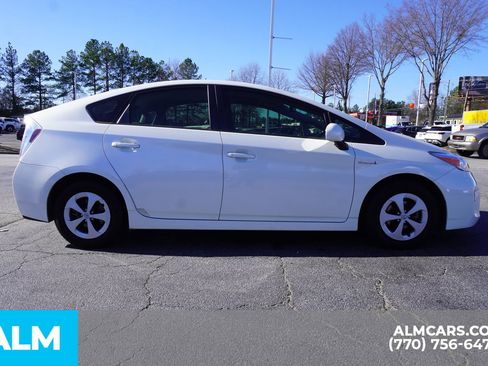 Used 2013 Toyota Prius One image 11