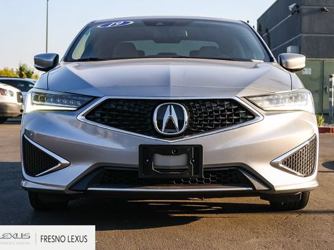 Used 2019 Acura ILX w/ Premium Package FWD image 2