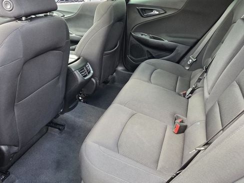 Used 2024 Chevrolet Malibu LT FWD image 11