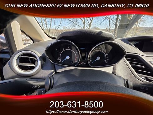 Used 2016 Ford Fiesta SE FWD image 7
