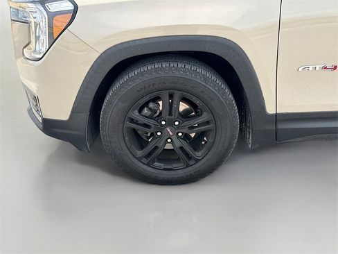 Used 2022 GMC Terrain AT4 image 31