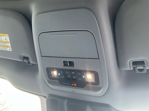 Used 2023 Ford F150 XLT w/ Equipment Group 302A High image 17