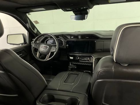 Used 2022 GMC Sierra 1500 AT4X AWD/4WD image 16