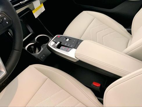 New 2026 BMW X1 xDrive28i w/ Convenience Package image 6