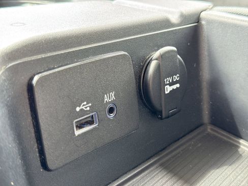 Used 2015 RAM 1500 Express AWD/4WD image 35