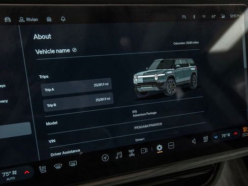 Used 2023 Rivian R1S Adventure image 3