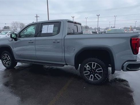 Used 2025 GMC Sierra 1500 AT4 w/ AT4 Premium Package image 6