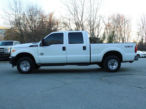 Used 2011 Ford F250 XL w/ PWR Equipment Group image 7