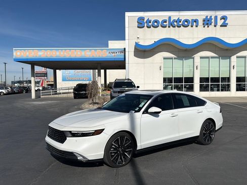 Certified 2023 Honda Accord Touring image 1