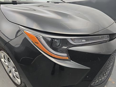 Used 2022 Toyota Corolla LE image 13