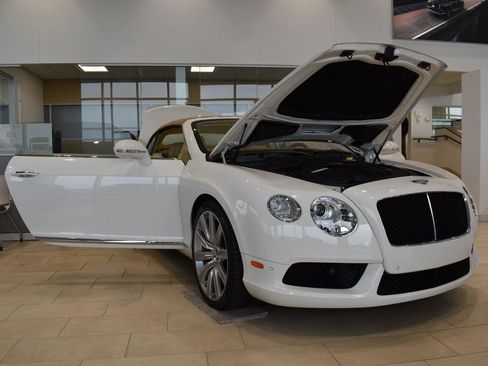 Used 2013 Bentley Continental GT image 13
