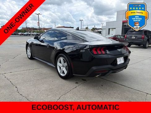 Used 2026 Ford Mustang Coupe RWD image 7