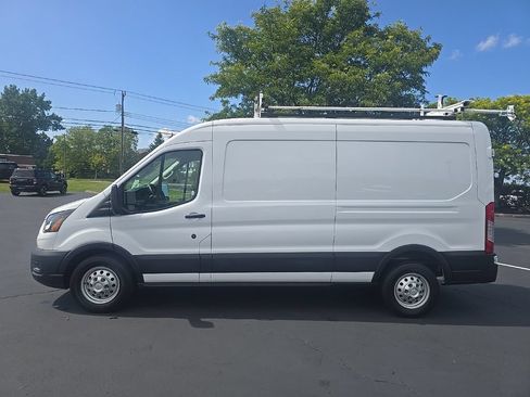 Used 2023 Ford Transit 250 Medium Roof AWD image 3