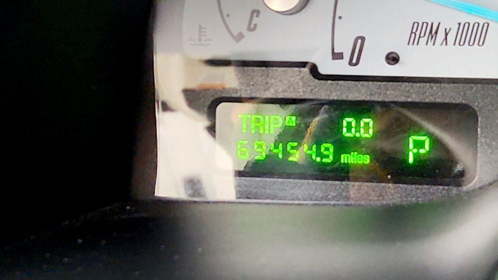 Used 2002 Ford Thunderbird RWD image 16