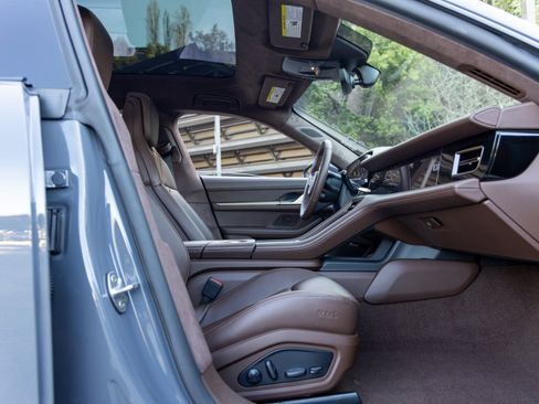 New 2026 Porsche Taycan Turbo image 54