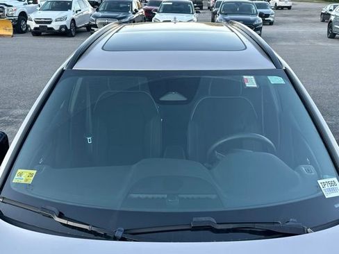 Used 2023 Volvo XC40 B5 Ultimate w/ Climate Package AWD/4WD image 8