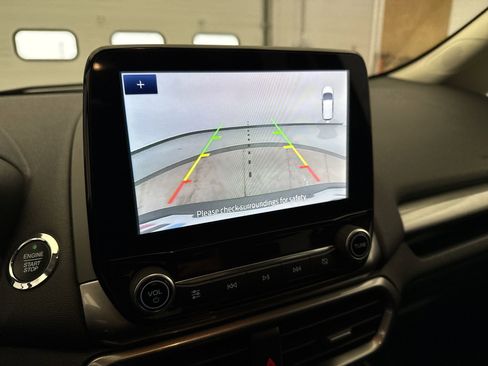 Used 2022 Ford EcoSport SE w/ SE Convenience Package image 16