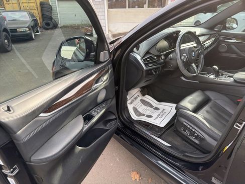 Used 2015 BMW X6 xDrive50i image 15