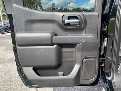 Certified 2022 Chevrolet Silverado 1500 Custom image 26