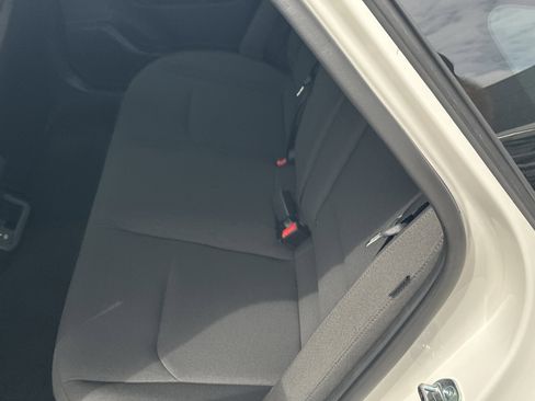 New 2026 Kia K4 LXS FWD image 13