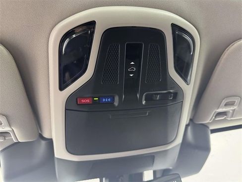 Certified 2025 Subaru Outback Touring image 25