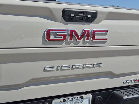New 2026 GMC Sierra 2500 AT4X w/ LPO, Black Badging Package AWD/4WD image 31