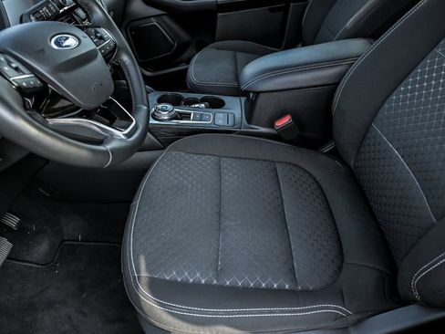 Used 2023 Ford Escape Active AWD/4WD image 14