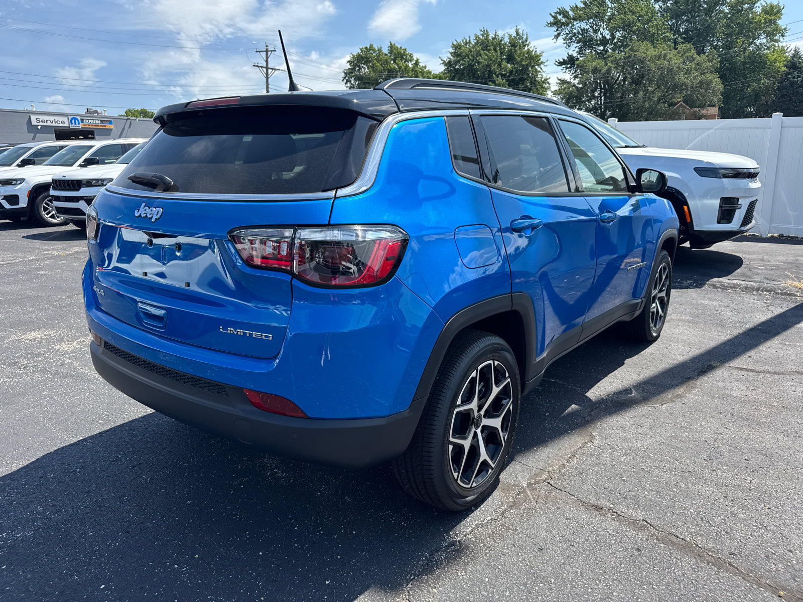 New 2026 Jeep Compass Limited AWD/4WD image 5
