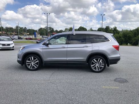 Used 2016 Honda Pilot Elite image 5
