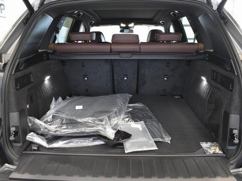 New 2026 BMW X5 xDrive40i image 18