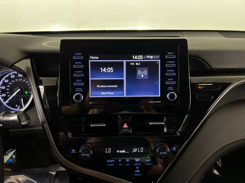 Certified 2023 Toyota Camry LE FWD image 18