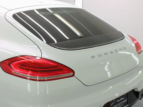 Used 2016 Porsche Panamera Edition image 20