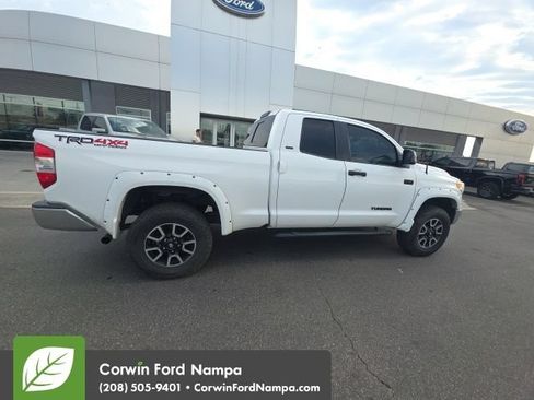 Used 2016 Toyota Tundra SR5 w/ TRD Off Road Package AWD/4WD image 10