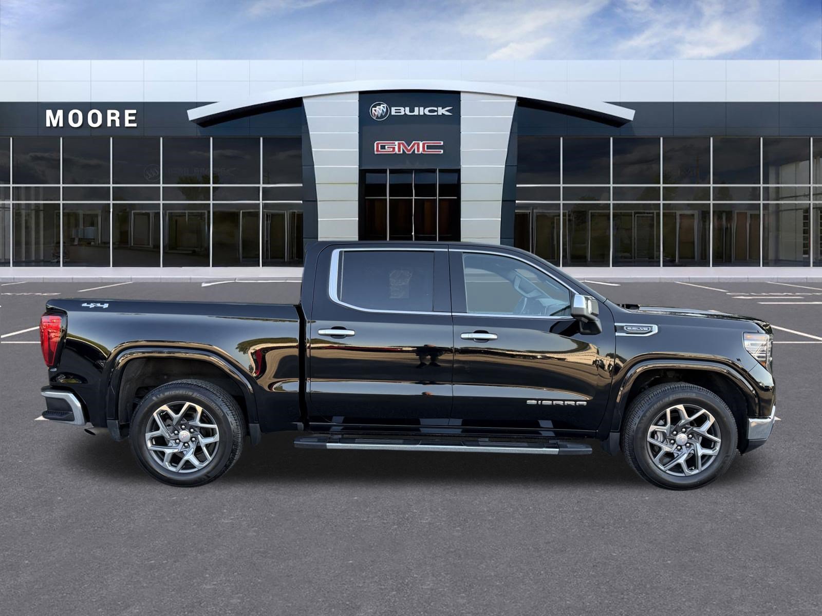 Used 2022 GMC Sierra 1500 SLT w/ SLT Convenience Package AWD/4WD image 2