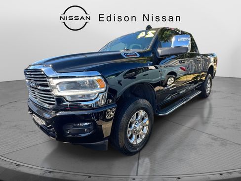 Used 2024 RAM 2500 Laramie image 2