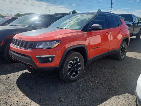 Used 2021 Jeep Compass Trailhawk w/ Convenience Group AWD/4WD image 4