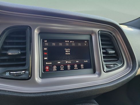 Used 2023 Dodge Challenger SXT RWD image 17