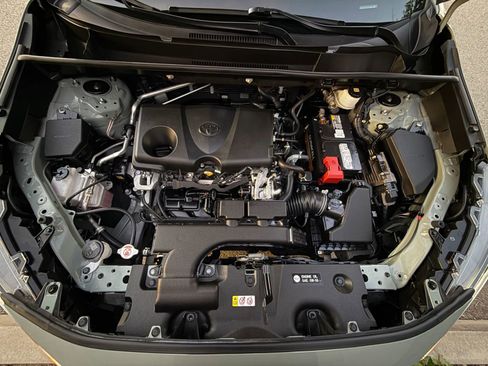 Used 2019 Toyota RAV4 XLE w/ Convenience Package FWD image 52