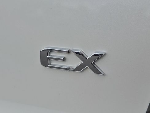 Used 2013 Kia Forte EX FWD image 9