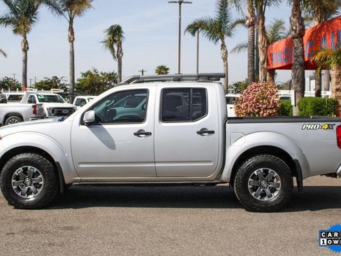 Used 2021 Nissan Frontier PRO-4X w/ Pro-4x Utility Package image 5