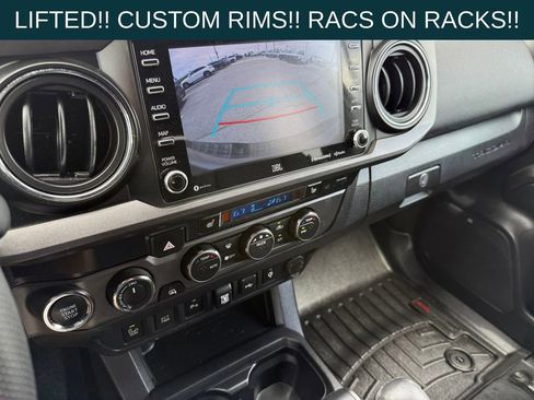 Used 2022 Toyota Tacoma TRD Sport w/ TRD Premium Sport Package image 16