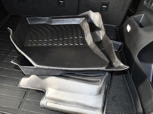 Used 2023 Ford Edge SE image 49