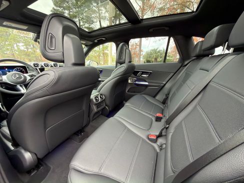New 2026 Mercedes-Benz GLC 300 image 14