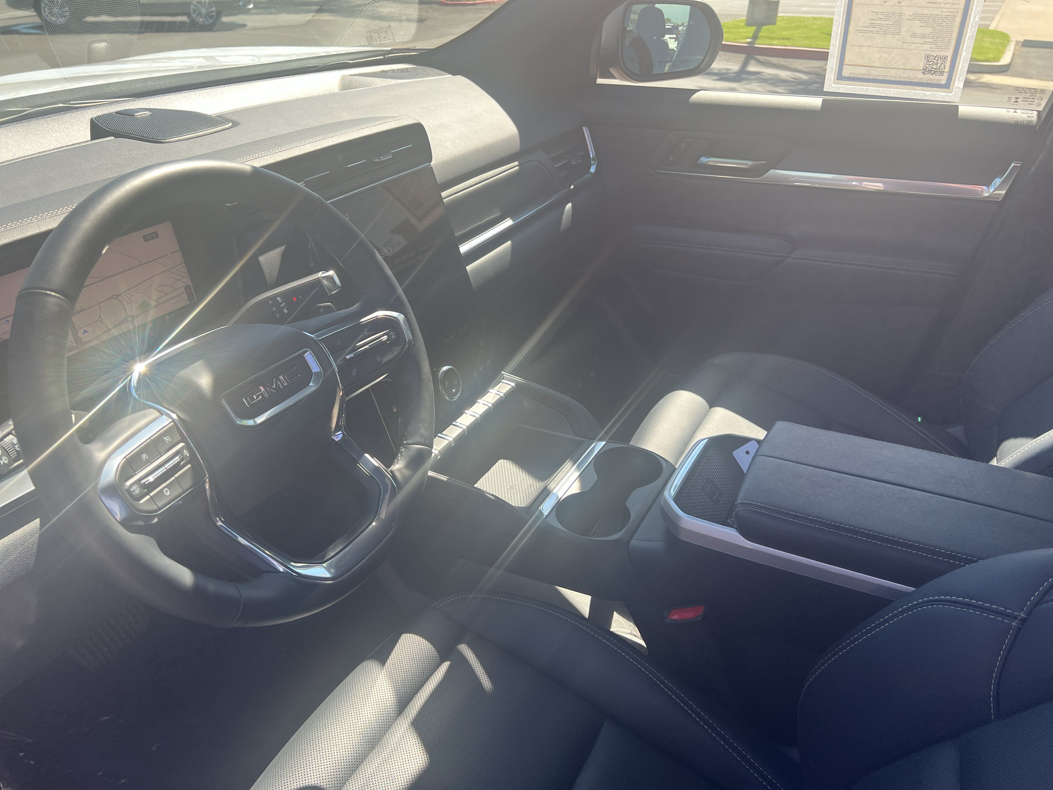 Used 2026 GMC Terrain Elevation w/ Elevation Premium Package FWD image 11