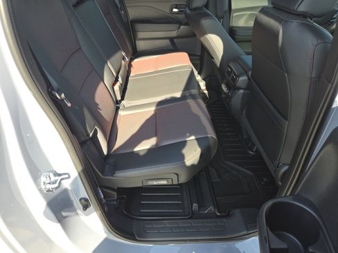 New 2026 Honda Ridgeline Black Edition image 25