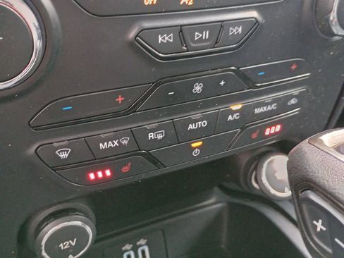 Used 2019 Ford Ranger Lariat w/ Equipment Group 501A Mid image 14