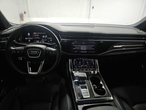 Used 2023 Audi Q7 2.0T Premium Plus w/ Premium Plus Package AWD/4WD image 11