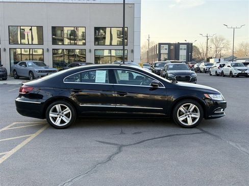 Used 2013 Volkswagen CC Sport image 8