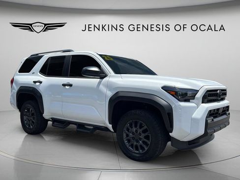 Used 2025 Toyota 4Runner SR5 AWD/4WD image 1