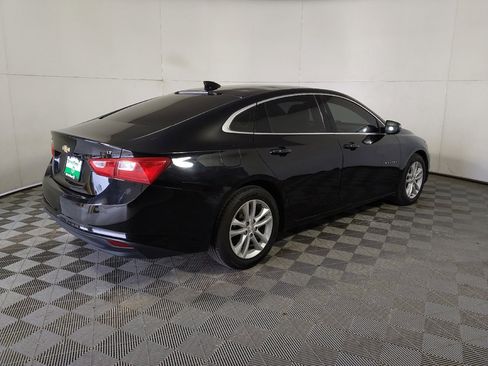 Used 2016 Chevrolet Malibu LT w/ Driver Confidence Package FWD image 10